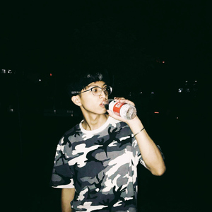 俄罗斯老大妈发型找80岁的老头裸体性交真人真事的视频
